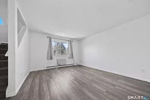 925 Oronoke Rd, Waterbury, CT 06708 - Photo 4