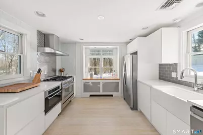 21 Rayfield Road, Westport, CT 06880 - Photo 10