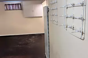 364 Griffin Ave, Bridgeport, CT 06606 - Photo 32