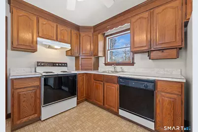 332 Fern Street, West Hartford, CT 06119 - Photo 8