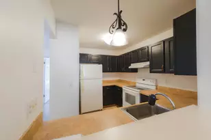 8 Rose Ln, Danbury, CT 06811 - Photo 4