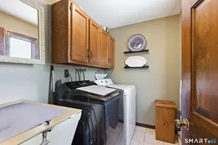 6 Windward Dr, New Fairfield, CT 06812 - Photo 18