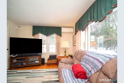 71 Vista Road, North Haven, CT 06473 - Photo 12