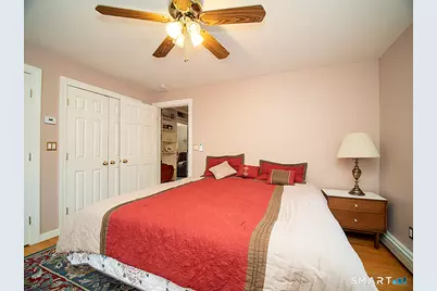 71 Vista Road, North Haven, CT 06473 - Photo 16