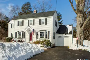 71 Vista Road Rd, North Haven, CT 06473 - Photo 2