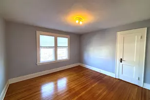 371 Grovers Ave, Bridgeport, CT 06605 - Photo 10