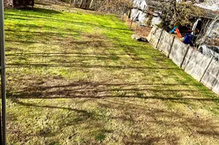 565 E Main St, Middletown, CT 06457 - Photo 4