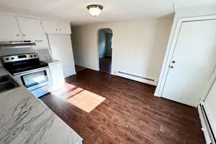 565 E Main St, Middletown, CT 06457 - Photo 8