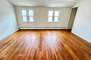 565 E Main St, Middletown, CT 06457 - Photo 6