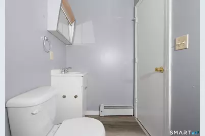 815 East Main Street, Waterbury, CT 06705 - Photo 18