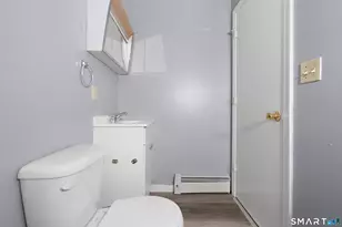 815 E Main St, Waterbury, CT 06705 - Photo 18