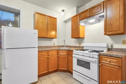 815 East Main Street, Waterbury, CT 06705 - Photo 20