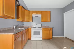 815 E Main St, Waterbury, CT 06705 - Photo 14