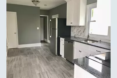 15 Crofut Place #1, Danbury, CT 06810 - Photo 16