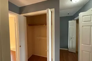 1 Russell St, Middletown, CT 06457 - Photo 10