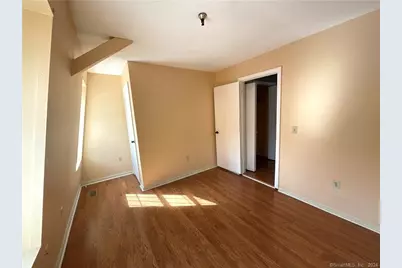 1 Russell Street #APT 19, Middletown, CT 06457 - Photo 8