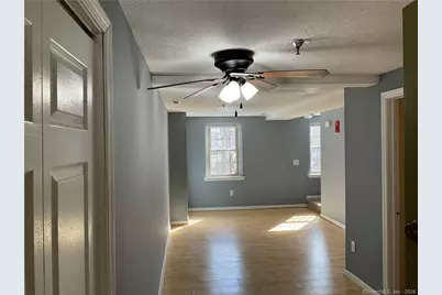 1 Russell Street #APT 19, Middletown, CT 06457 - Photo 2