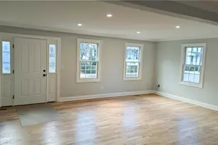 35 Graves Ave, Guilford, CT 06437 - Photo 2