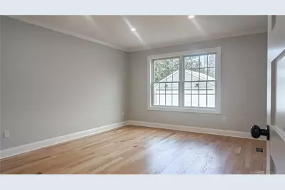 35 Graves Avenue, Guilford, CT 06437 - Photo 24