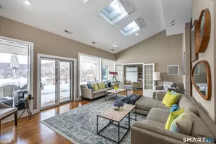 16 Sunset Dr, New Fairfield, CT 06812 - Photo 12