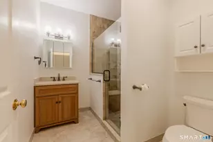 511 Elm St, North Haven, CT 06473 - Photo 14