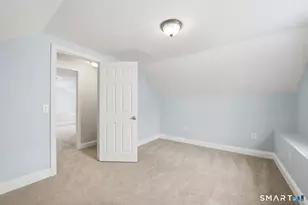 7 Dora St, Stamford, CT 06902 - Photo 22