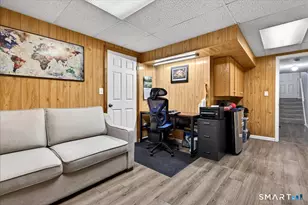 305 Monticello Dr, Branford, CT 06405 - Photo 26