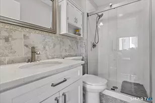 305 Monticello Dr, Branford, CT 06405 - Photo 24