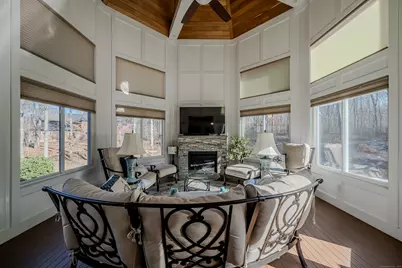 723 Laurie Lane, Orange, CT 06477 - Photo 18