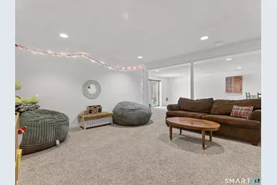 97 West Main Street #APT 36, East Lyme, CT 06357 - Photo 34