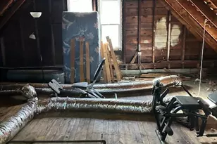 124 Smith St, Derby, CT 06418 - Photo 18