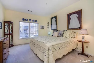 1 West Street #219, Simsbury, CT 06070 - Photo 20