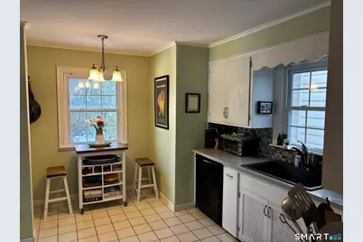 150 Thames Street, New London, CT 06320 - Photo 8