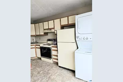 81 Chipman Street #4, Waterbury, CT 06708 - Photo 8