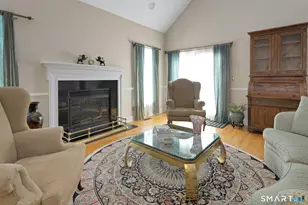 638 Danbury Rd, Ridgefield, CT 06877 - Photo 8