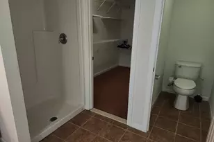 158 Sterling Dr, Newington, CT 06111 - Photo 20