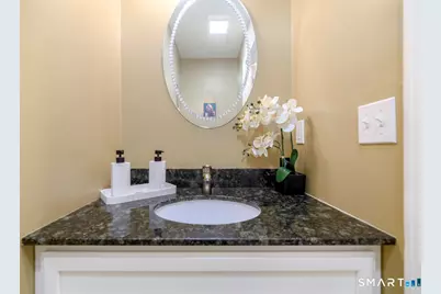 800 Seaview Avenue #800-1, Bridgeport, CT 06607 - Photo 10