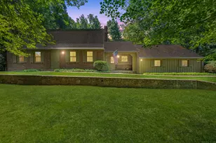43 Jamestown Rd, Somers, CT 06071 - Photo 2