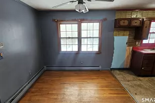 12 Collins Dr, West Haven, CT 06516 - Photo 14