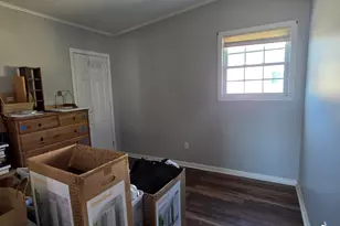 74 Clark Ln, Waterford, CT 06385 - Photo 12