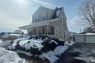 74 Clark Ln, Waterford, CT 06385 - Photo 1