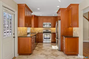 5 Sunningdale Ln, Vernon, CT 06066 - Photo 8