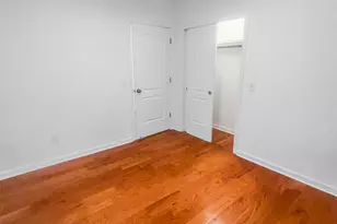 1042 Iranistan Ave, Bridgeport, CT 06604 - Photo 10