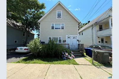 8-10 Jetland Place, Bridgeport, CT 06605 - Photo 1
