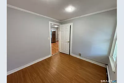 8 Jetland Place, Bridgeport, CT 06605 - Photo 16