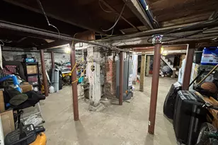 8 Jetland Pl, Bridgeport, CT 06605 - Photo 32