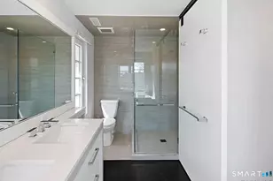 24 Avery St, Stamford, CT 06902 - Photo 24