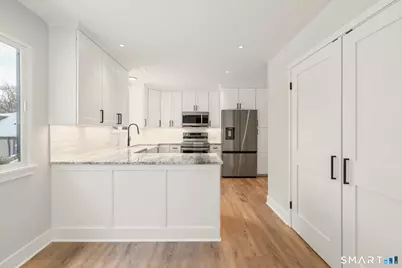 919 Heritage Village #B, Southbury, CT 06488 - Photo 6