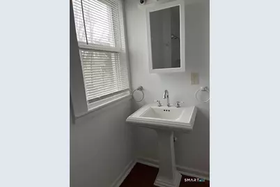 1391 Park Avenue #2nd floor, Bridgeport, CT 06605 - Photo 10