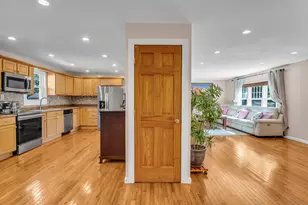 64 Dohm Ave, Guilford, CT 06437 - Photo 8
